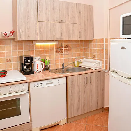 Major Panzio Es Etterem B&B 3*