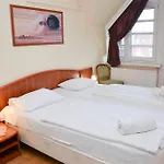 Major Panzio Es Etterem B&B Hajdúszoboszló