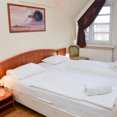 Major Panzió és étterem Alojamento de Acomodação e Pequeno-almoço Hajdúszoboszló